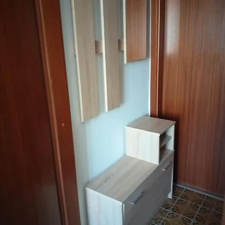 Glory Apartment *